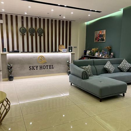 Sky Hotel Akaba Buitenkant foto